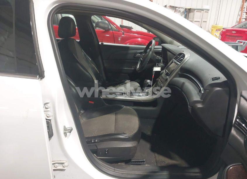 Photo 5 of 2013 Chevrolet Malibu 1LT (VIN 1G11C5SA0DF297605)