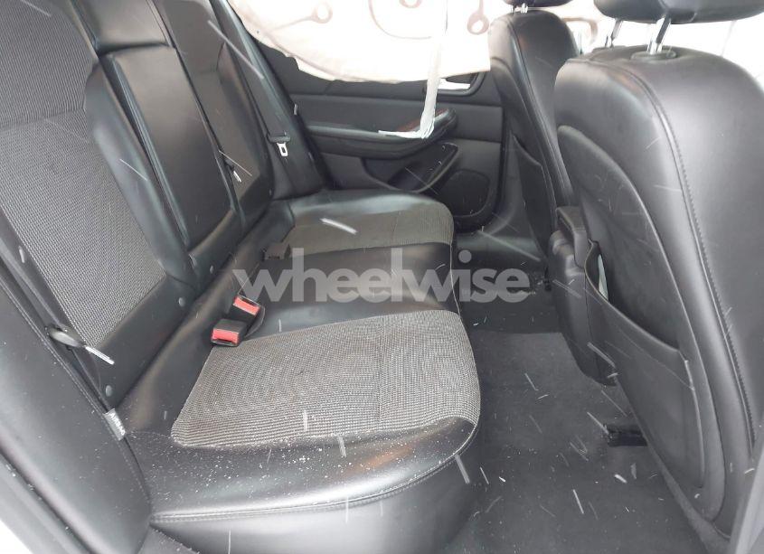 Photo 8 of 2013 Chevrolet Malibu 1LT (VIN 1G11C5SA0DF310272)