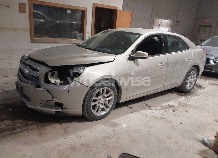 Photo 2 of 2013 Chevrolet Malibu 1LT (VIN 1G11C5SA0DF328741)