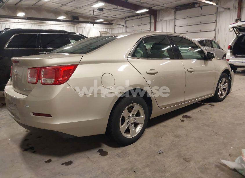 Photo 4 of 2016 Chevrolet Malibu LIMITED LT (VIN 1G11C5SA0GF142394)