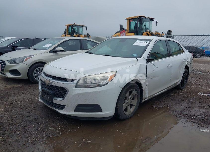 Photo 2 of 2016 Chevrolet Malibu LIMITED LT (VIN 1G11C5SA0GF150558)