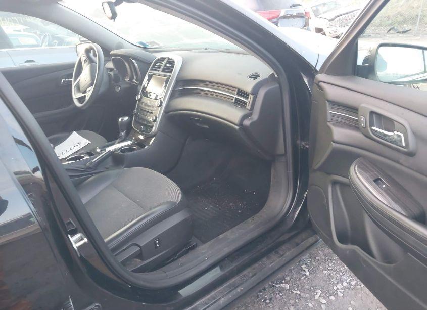 Photo 5 of 2016 Chevrolet Malibu LIMITED LT (VIN 1G11C5SA0GU109083)