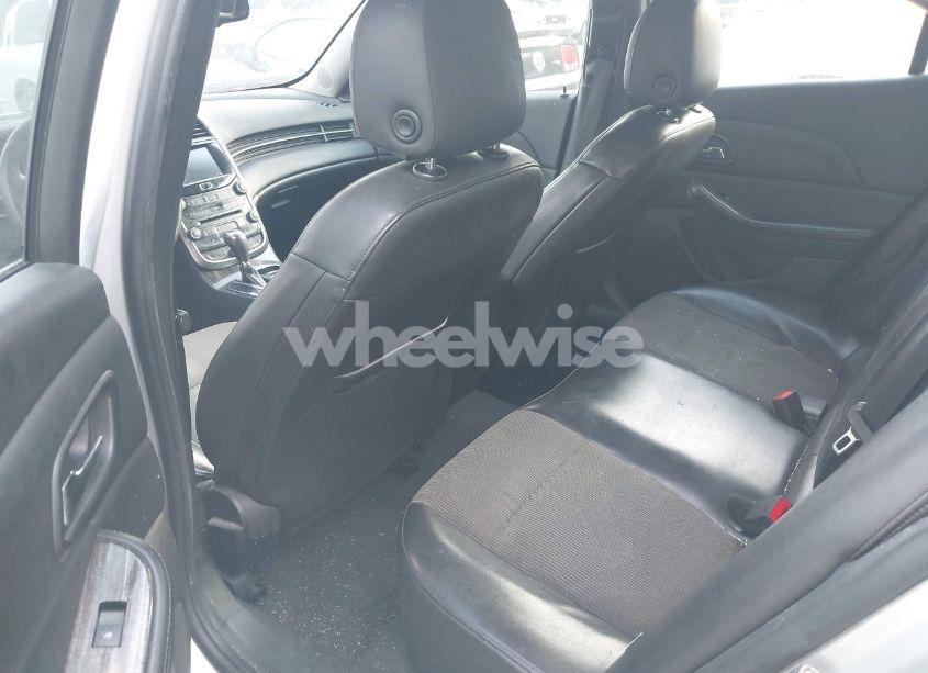 Photo 8 of 2016 Chevrolet Malibu LIMITED LT (VIN 1G11C5SA0GU126854)