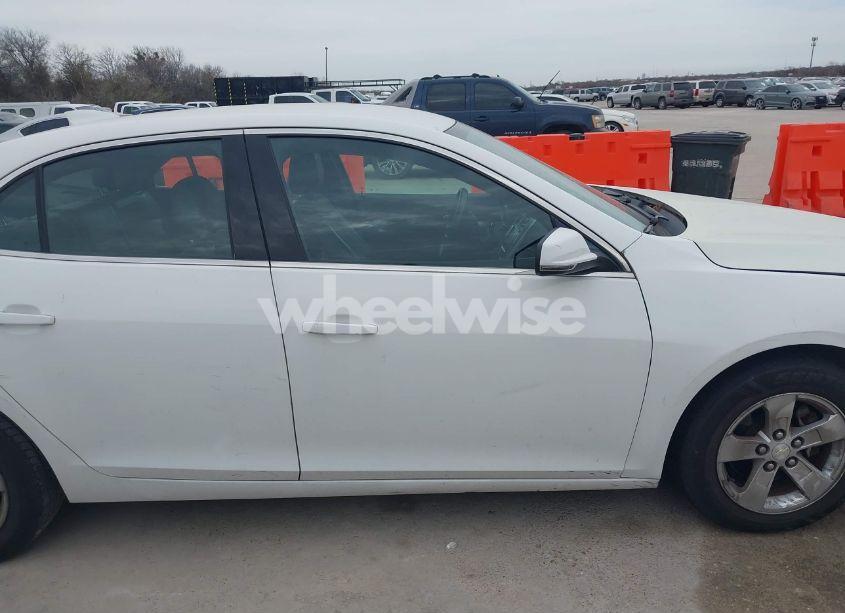 Photo 13 of 2016 Chevrolet Malibu LIMITED LT (VIN 1G11C5SA0GU161748)