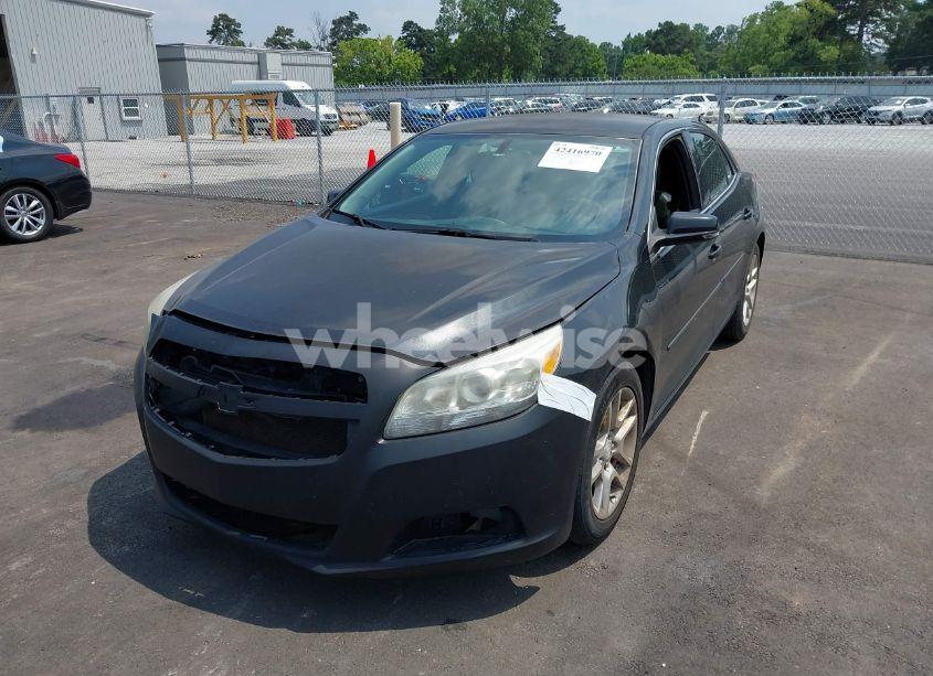 Photo 2 of 2013 Chevrolet Malibu 1LT (VIN 1G11C5SA1DF209712)