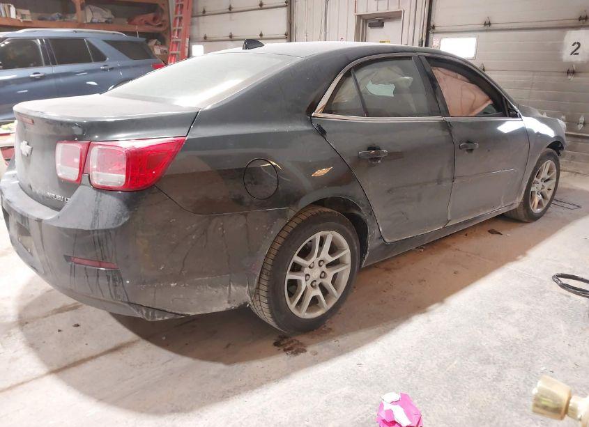 Photo 4 of 2013 Chevrolet Malibu 1LT (VIN 1G11C5SA1DF242290)