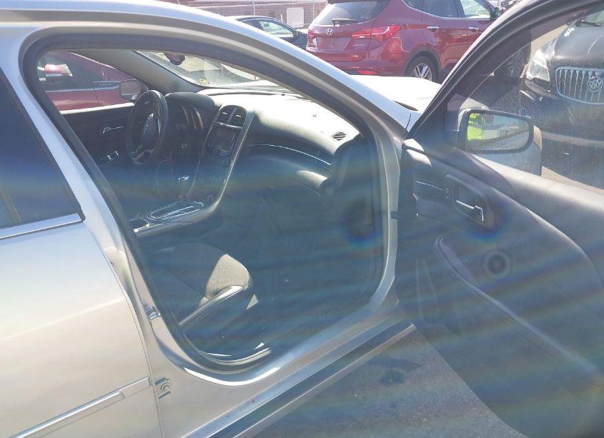 Photo 5 of 2013 Chevrolet Malibu 1LT (VIN 1G11C5SA1DF245240)