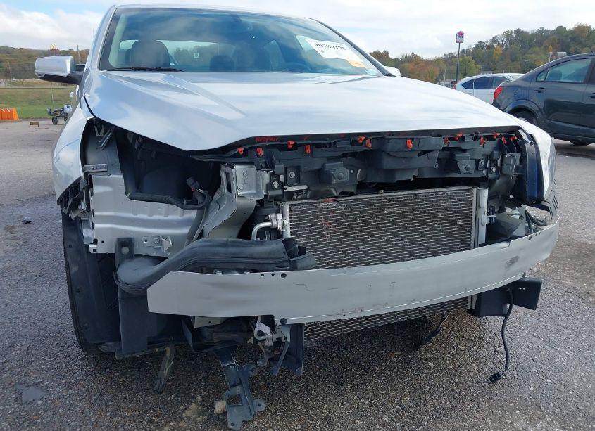 Photo 6 of 2013 Chevrolet Malibu 1LT (VIN 1G11C5SA1DF265424)