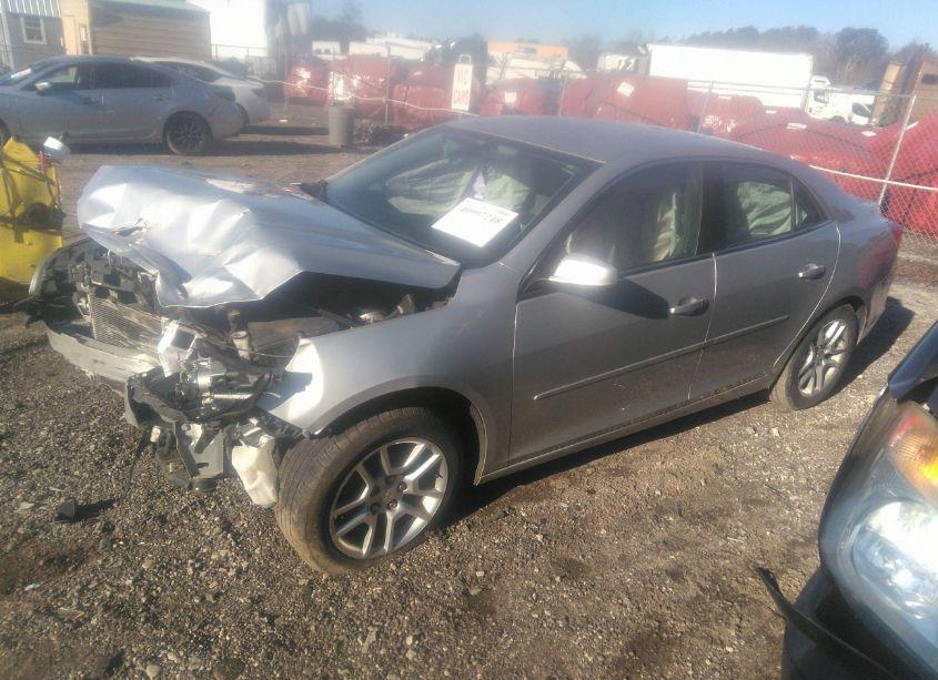 Photo 2 of 2013 Chevrolet Malibu 1LT (VIN 1G11C5SA1DF296947)