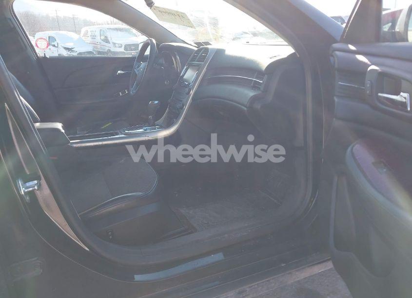 Photo 5 of 2013 Chevrolet Malibu 1LT (VIN 1G11C5SA1DF354149)