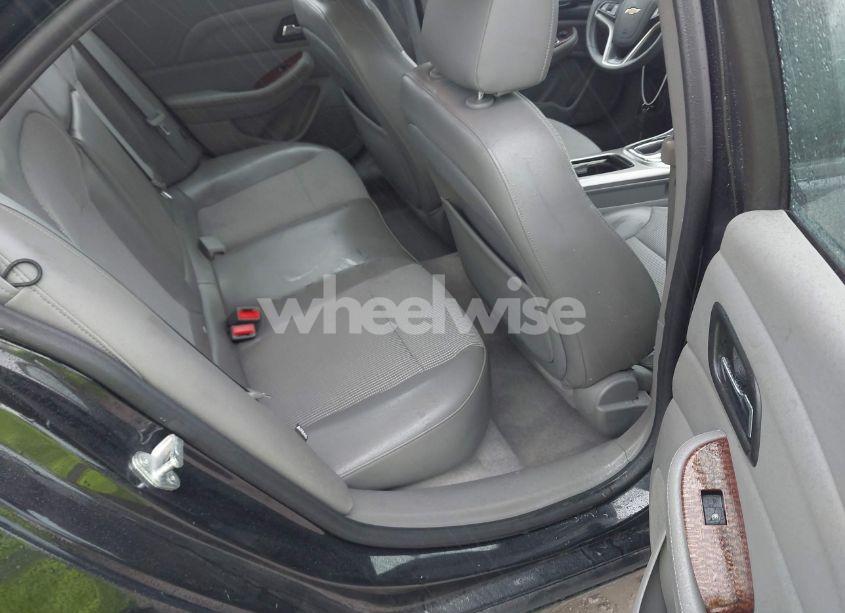 Photo 8 of 2013 Chevrolet Malibu 1LT (VIN 1G11C5SA1DF357066)