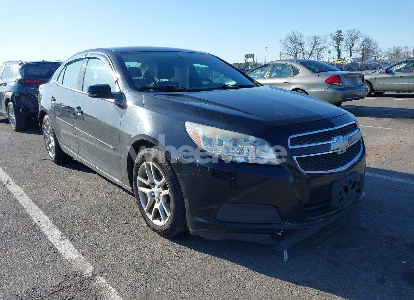 2013 Chevrolet Malibu 1LT (VIN 1G11C5SA1DU102820) main photo
