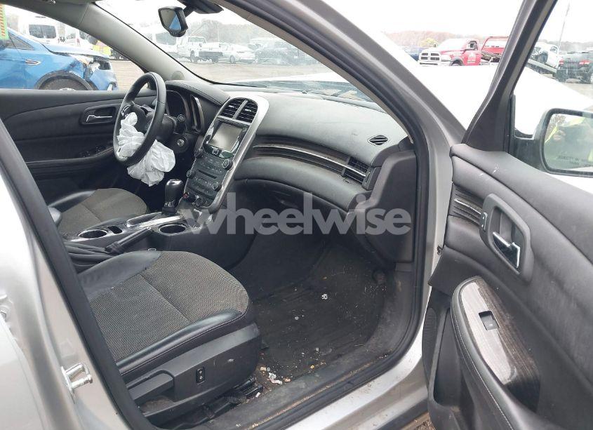 Photo 5 of 2016 Chevrolet Malibu LIMITED LT (VIN 1G11C5SA1GF121635)