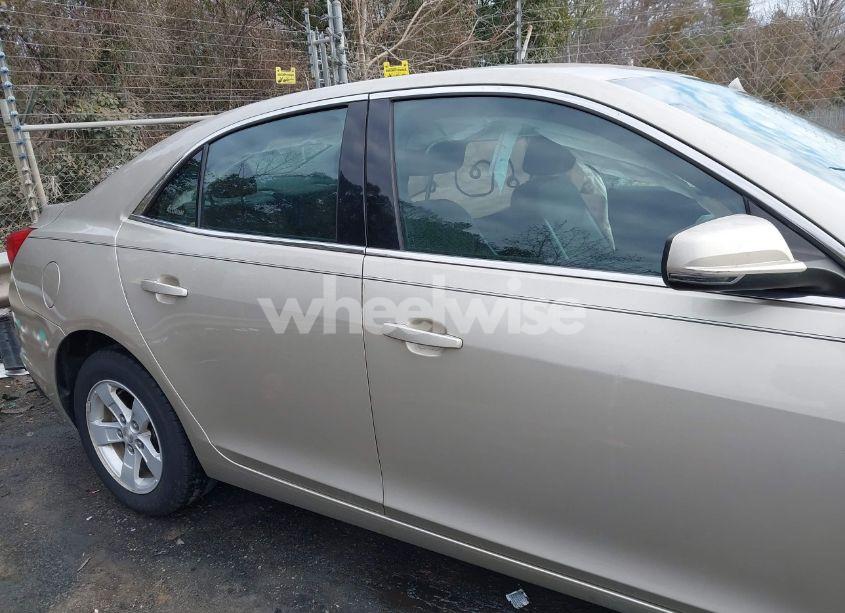 Photo 13 of 2016 Chevrolet Malibu LIMITED LT (VIN 1G11C5SA1GF125815)