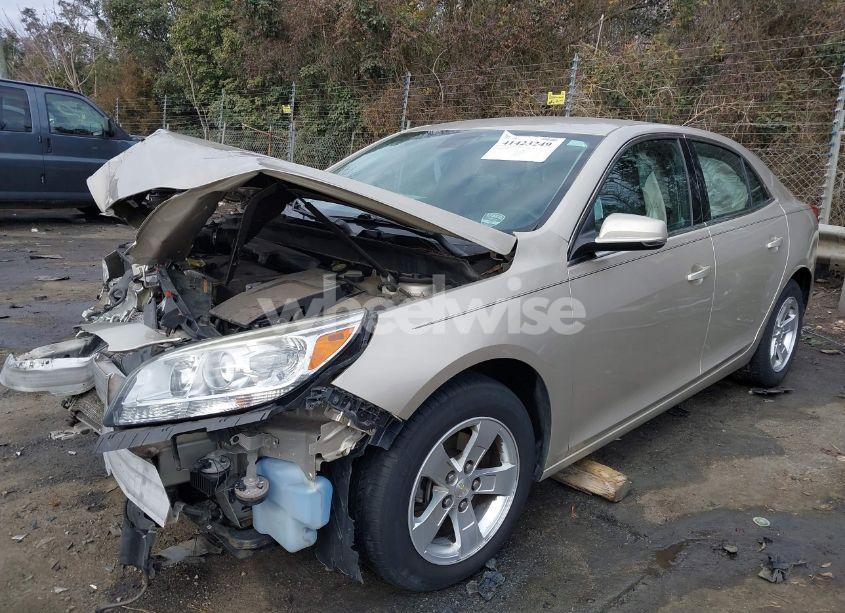 Photo 2 of 2016 Chevrolet Malibu LIMITED LT (VIN 1G11C5SA1GF125815)