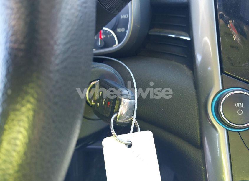 Photo 11 of 2016 Chevrolet Malibu LIMITED LT (VIN 1G11C5SA1GF145109)