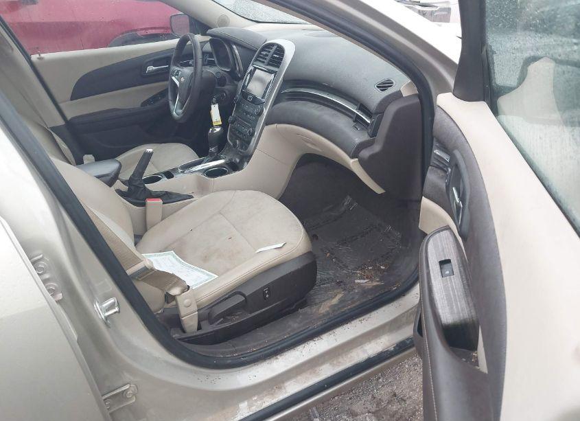 Photo 5 of 2016 Chevrolet Malibu LIMITED LT (VIN 1G11C5SA1GF147376)