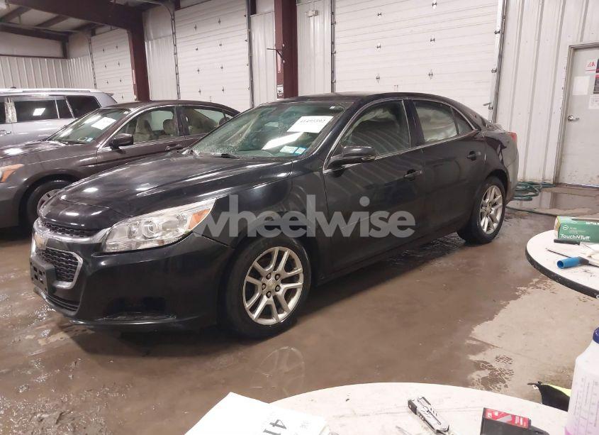 Photo 2 of 2016 Chevrolet Malibu LIMITED LT (VIN 1G11C5SA1GU107407)