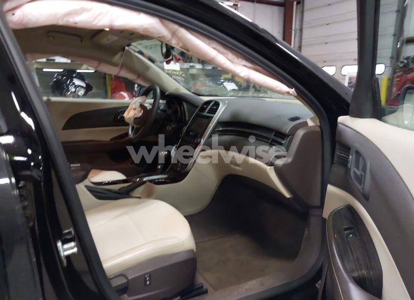 Photo 5 of 2016 Chevrolet Malibu LIMITED LT (VIN 1G11C5SA1GU113112)