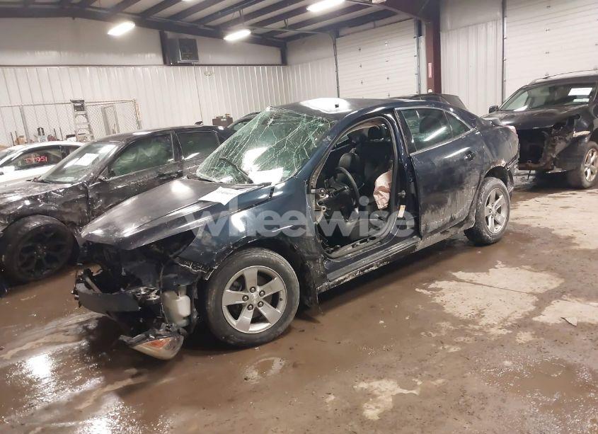 Photo 2 of 2016 Chevrolet Malibu LIMITED LT (VIN 1G11C5SA1GU127690)