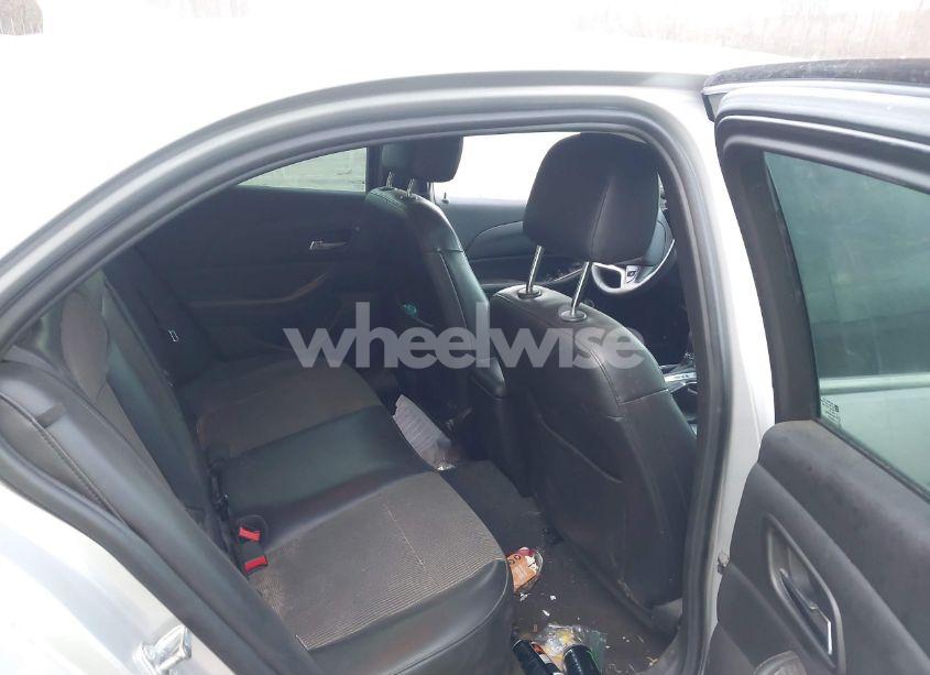 Photo 8 of 2016 Chevrolet Malibu LIMITED LT (VIN 1G11C5SA1GU146689)