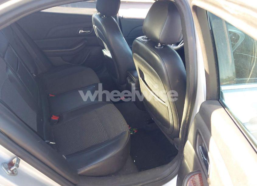 Photo 8 of 2013 Chevrolet Malibu 1LT (VIN 1G11C5SA2DF152338)