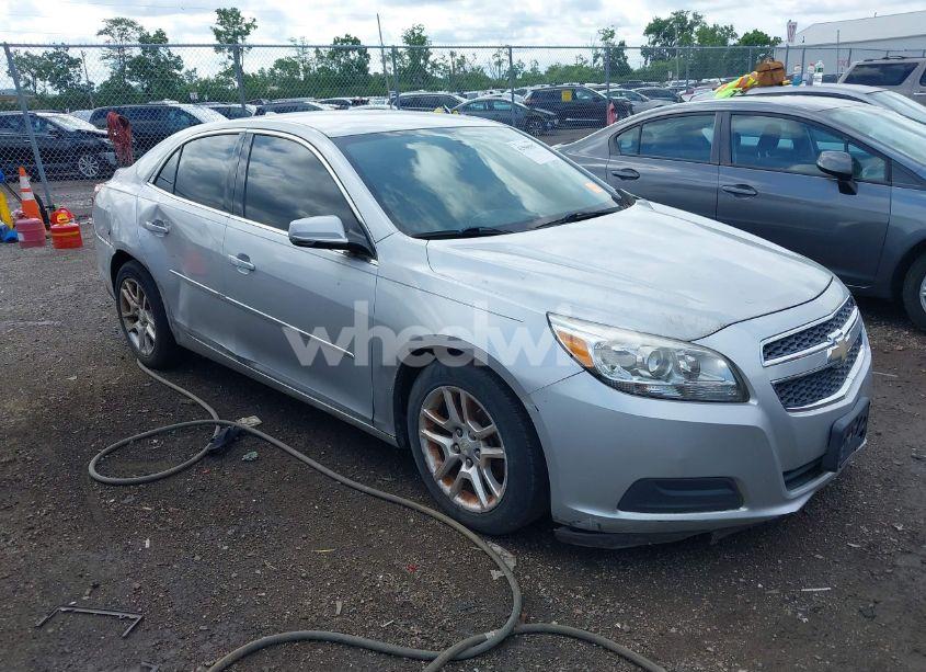 2013 Chevrolet Malibu 1LT (VIN 1G11C5SA2DF173173) main photo