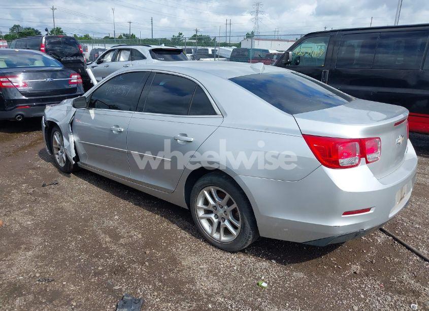 Photo 3 of 2013 Chevrolet Malibu 1LT (VIN 1G11C5SA2DF173173)