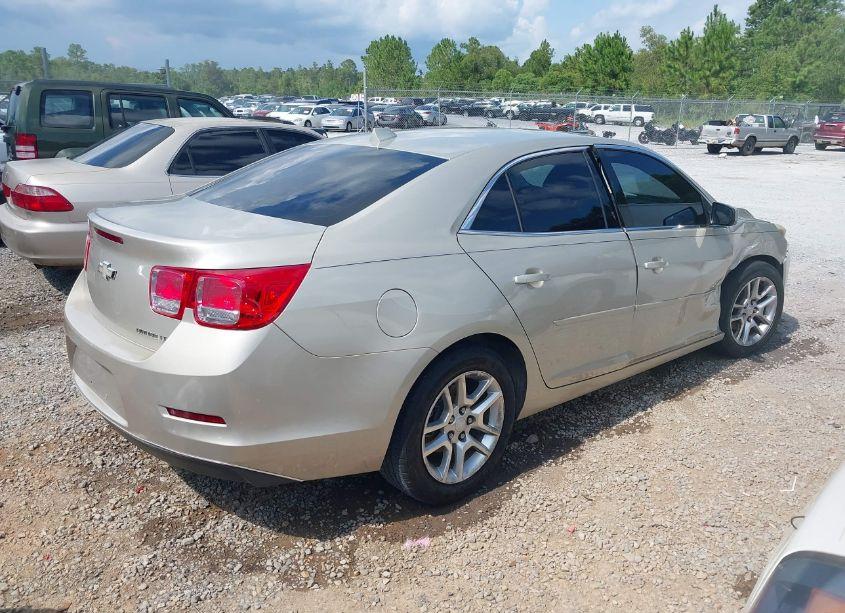 Photo 4 of 2013 Chevrolet Malibu 1LT (VIN 1G11C5SA2DF259826)