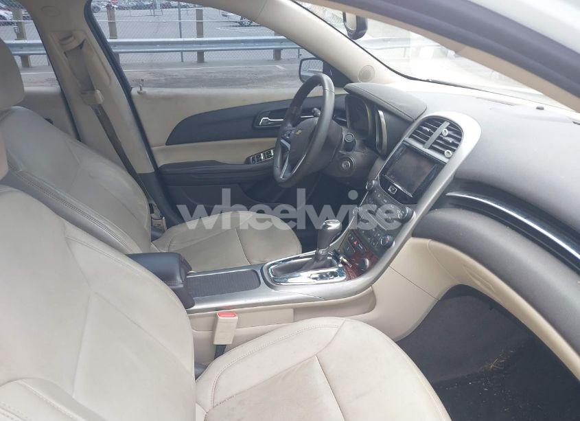 Photo 5 of 2013 Chevrolet Malibu 1LT (VIN 1G11C5SA2DF334203)