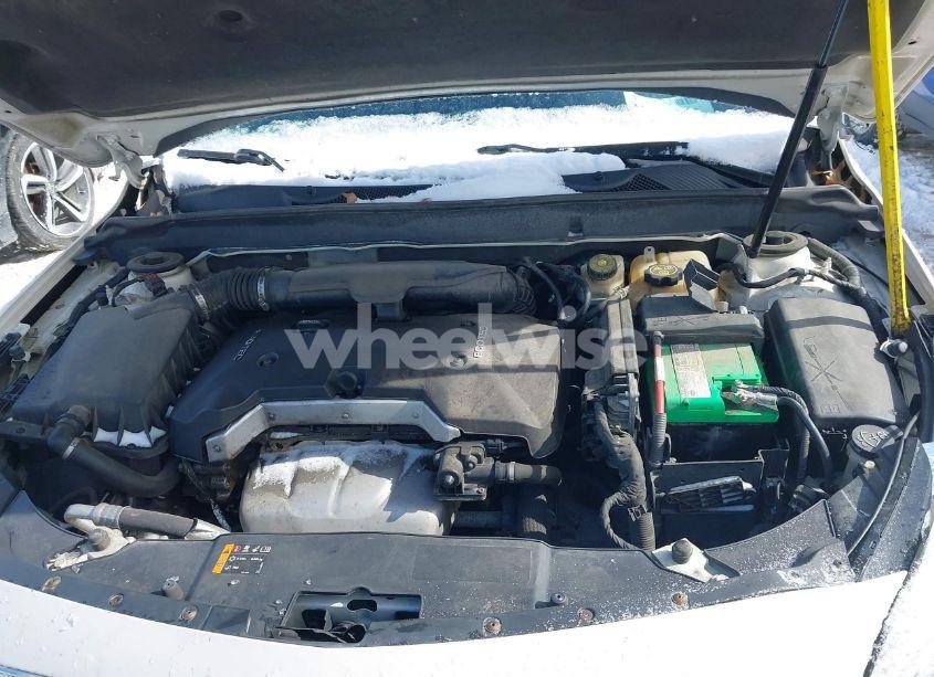 Photo 10 of 2013 Chevrolet Malibu 1LT (VIN 1G11C5SA2DF350949)