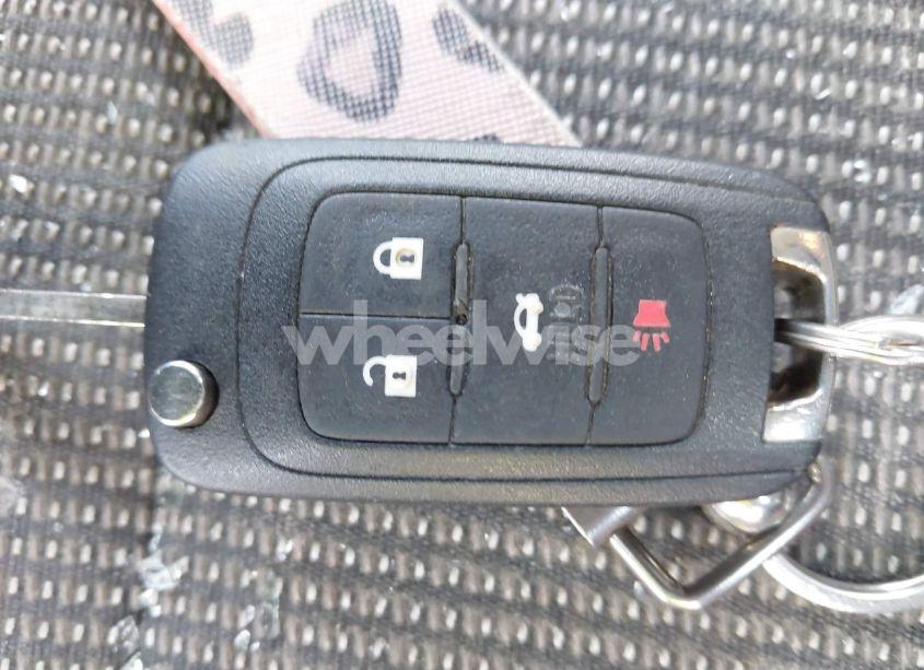 Photo 11 of 2016 Chevrolet Malibu LIMITED LT (VIN 1G11C5SA2GF116900)