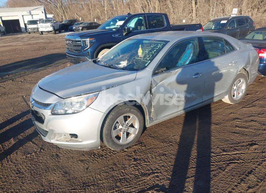 Photo 2 of 2016 Chevrolet Malibu LIMITED LT (VIN 1G11C5SA2GF140243)