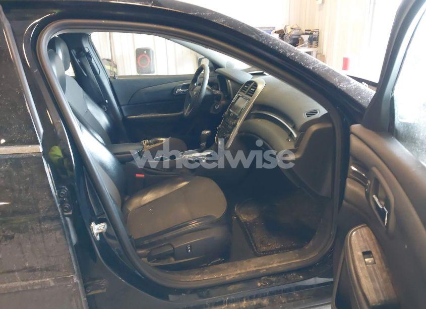 Photo 5 of 2016 Chevrolet Malibu LIMITED LT (VIN 1G11C5SA2GU115550)