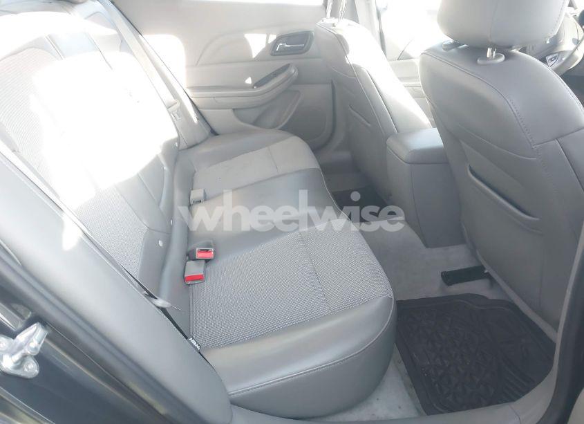 Photo 8 of 2016 Chevrolet Malibu LIMITED LT (VIN 1G11C5SA2GU130050)