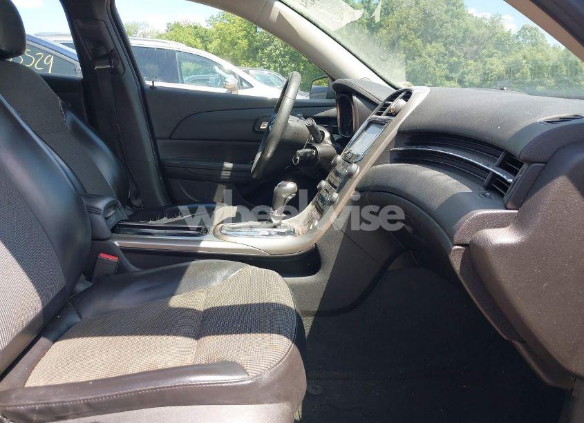 Photo 5 of 2013 Chevrolet Malibu 1LT (VIN 1G11C5SA3DF243506)