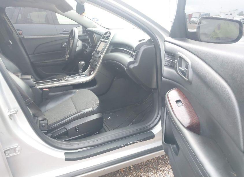 Photo 5 of 2013 Chevrolet Malibu 1LT (VIN 1G11C5SA3DF252187)
