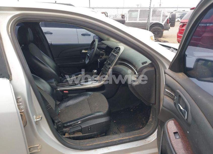 Photo 5 of 2013 Chevrolet Malibu 1LT (VIN 1G11C5SA3DF271516)