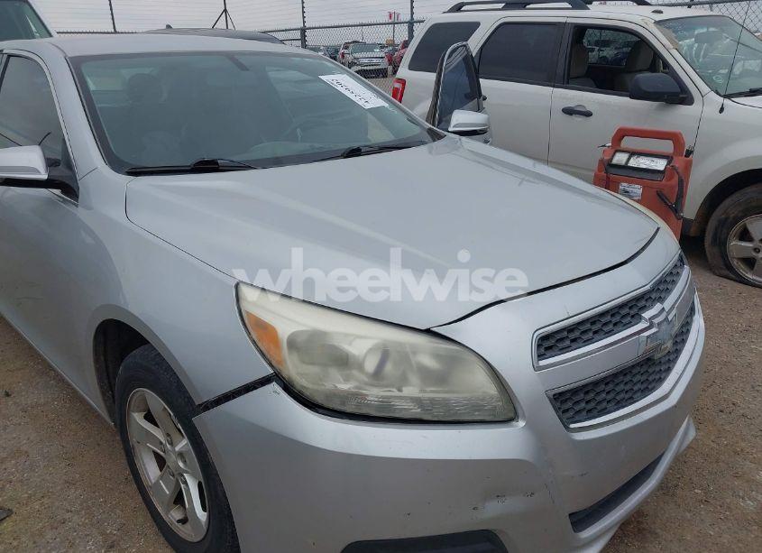 Photo 6 of 2013 Chevrolet Malibu 1LT (VIN 1G11C5SA3DF271516)