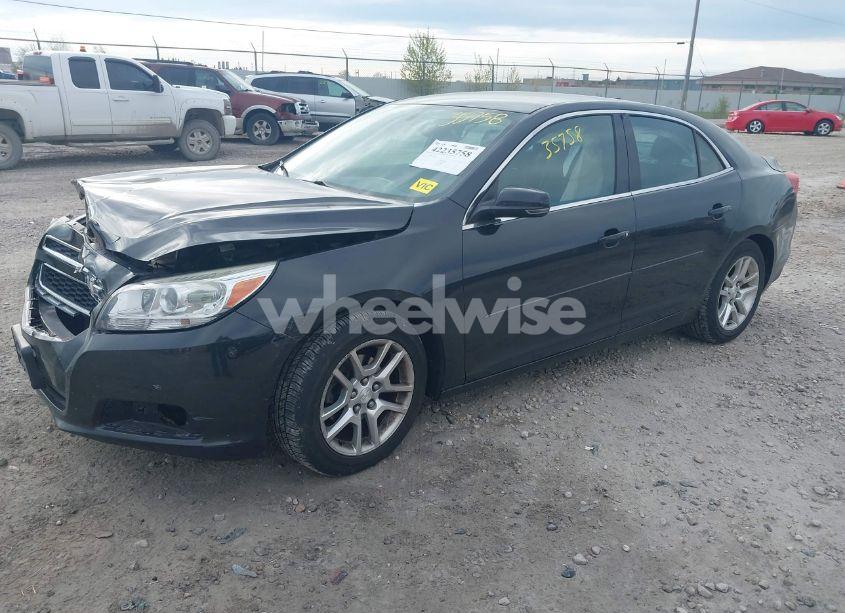Photo 2 of 2013 Chevrolet Malibu 1LT (VIN 1G11C5SA3DF304885)
