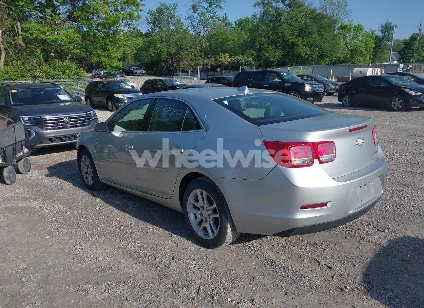 Photo 3 of 2013 Chevrolet Malibu 1LT (VIN 1G11C5SA3DF335845)