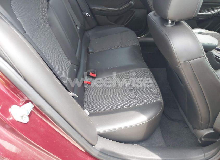 Photo 8 of 2016 Chevrolet Malibu LIMITED LT (VIN 1G11C5SA3GF121930)