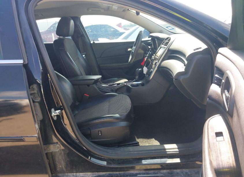 Photo 5 of 2016 Chevrolet Malibu LIMITED LT (VIN 1G11C5SA3GU108820)