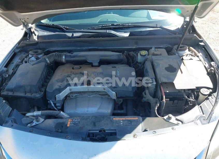 Photo 10 of 2016 Chevrolet Malibu LIMITED LT (VIN 1G11C5SA3GU138030)