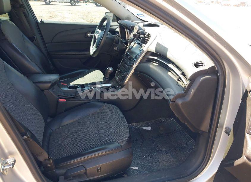 Photo 5 of 2016 Chevrolet Malibu LIMITED LT (VIN 1G11C5SA3GU138030)