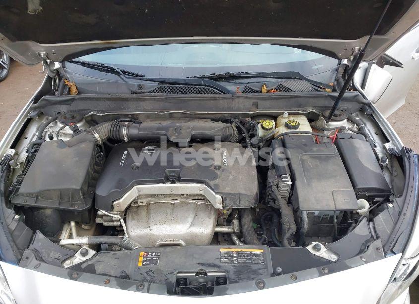 Photo 10 of 2016 Chevrolet Malibu LIMITED LT (VIN 1G11C5SA3GU147343)