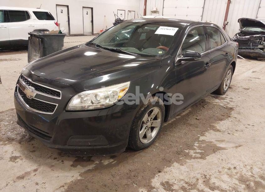 Photo 2 of 2013 Chevrolet Malibu 1LT (VIN 1G11C5SA4DF132964)