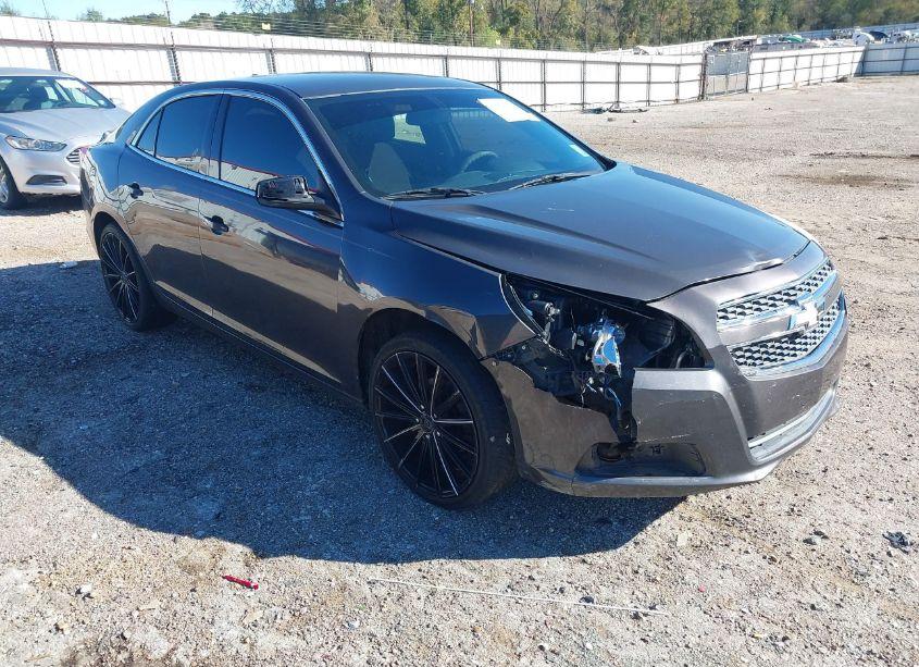 2013 Chevrolet Malibu 1LT (VIN 1G11C5SA4DF150350) main photo