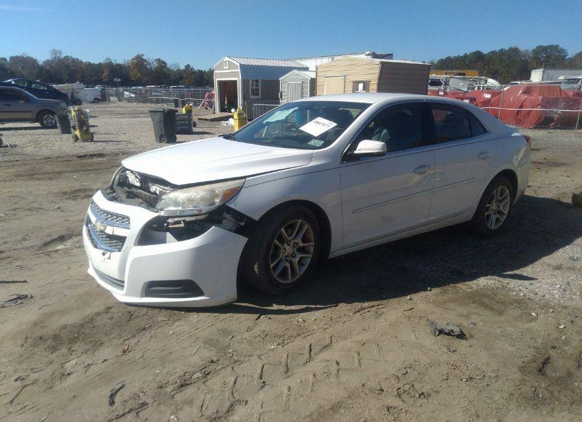 Photo 2 of 2013 Chevrolet Malibu 1LT (VIN 1G11C5SA4DF219750)
