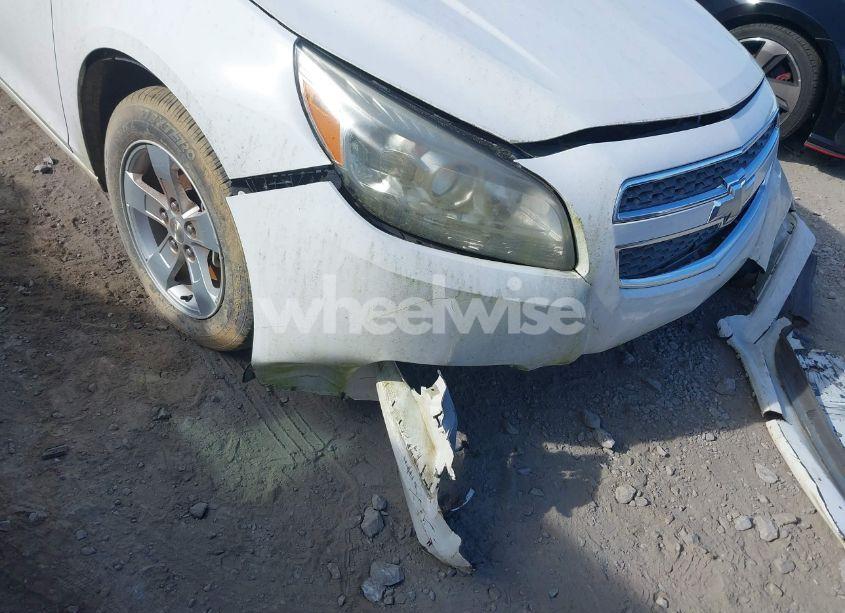 Photo 12 of 2013 Chevrolet Malibu 1LT (VIN 1G11C5SA4DF353531)